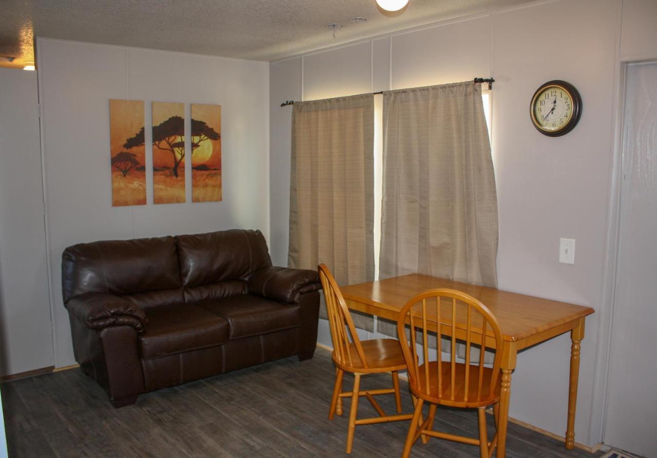 Rayburn Inn Brookeland 외부 사진