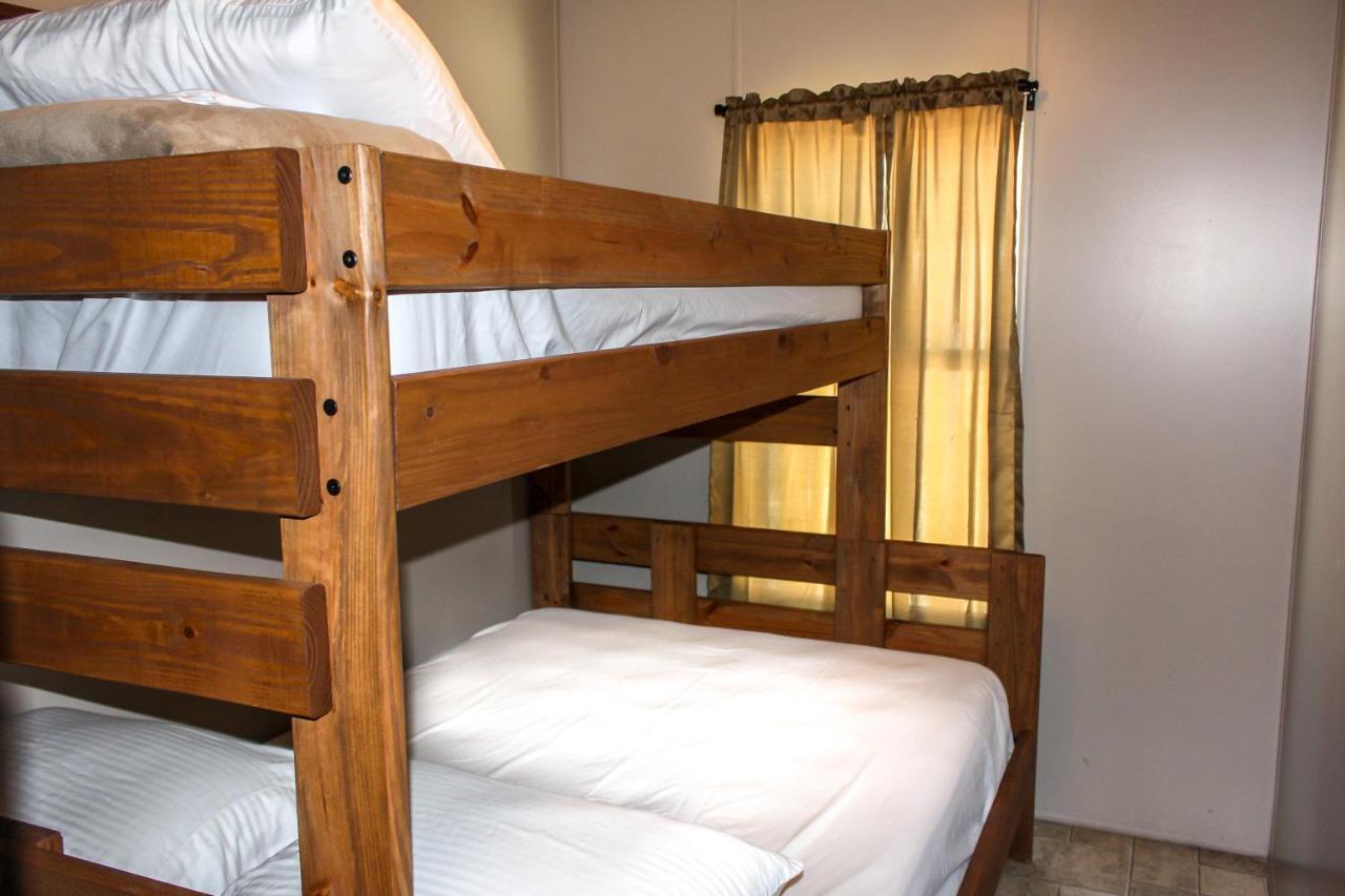 Rayburn Inn Brookeland 외부 사진